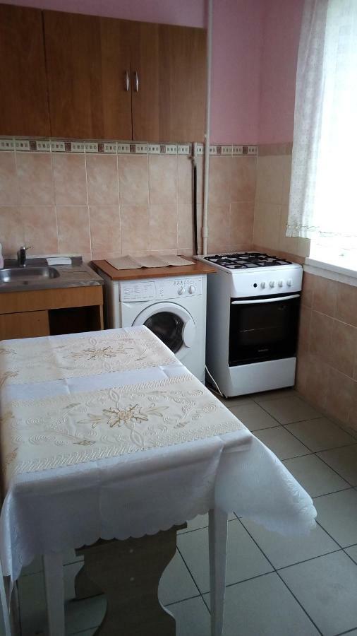 Квартира Рядом Севастопольская Площадь,Добробут,Жуляны Kiew Exterior foto